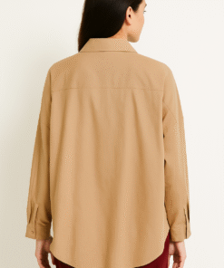 Alternative view of Chemise Oversize Femme – Beige Élégant (Made in Italy)